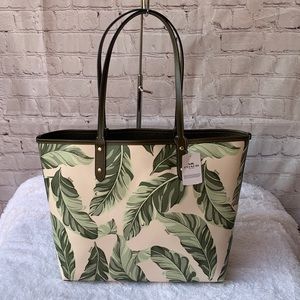 coach banana leaf tote